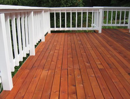 deck-repair-refinighing-raleigh